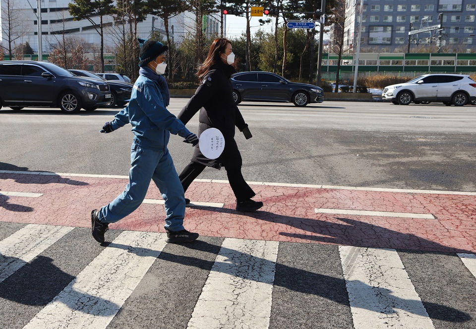 ▲ 김진숙 지도위원이 청와대를 향해 발걸음을 옮기고 있다.