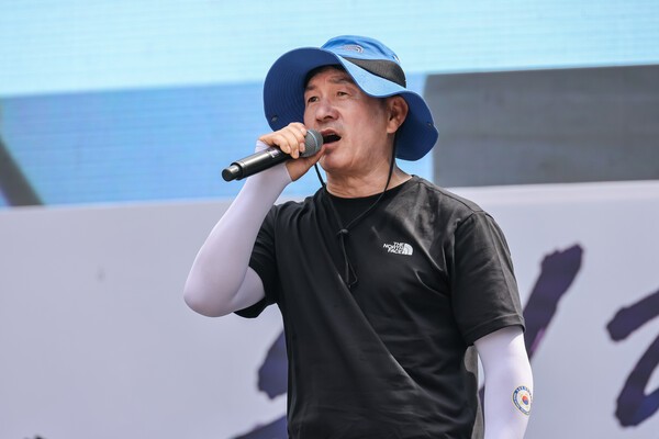 민관기 전국경찰직장협의회 위원장이 발언하고 있다.